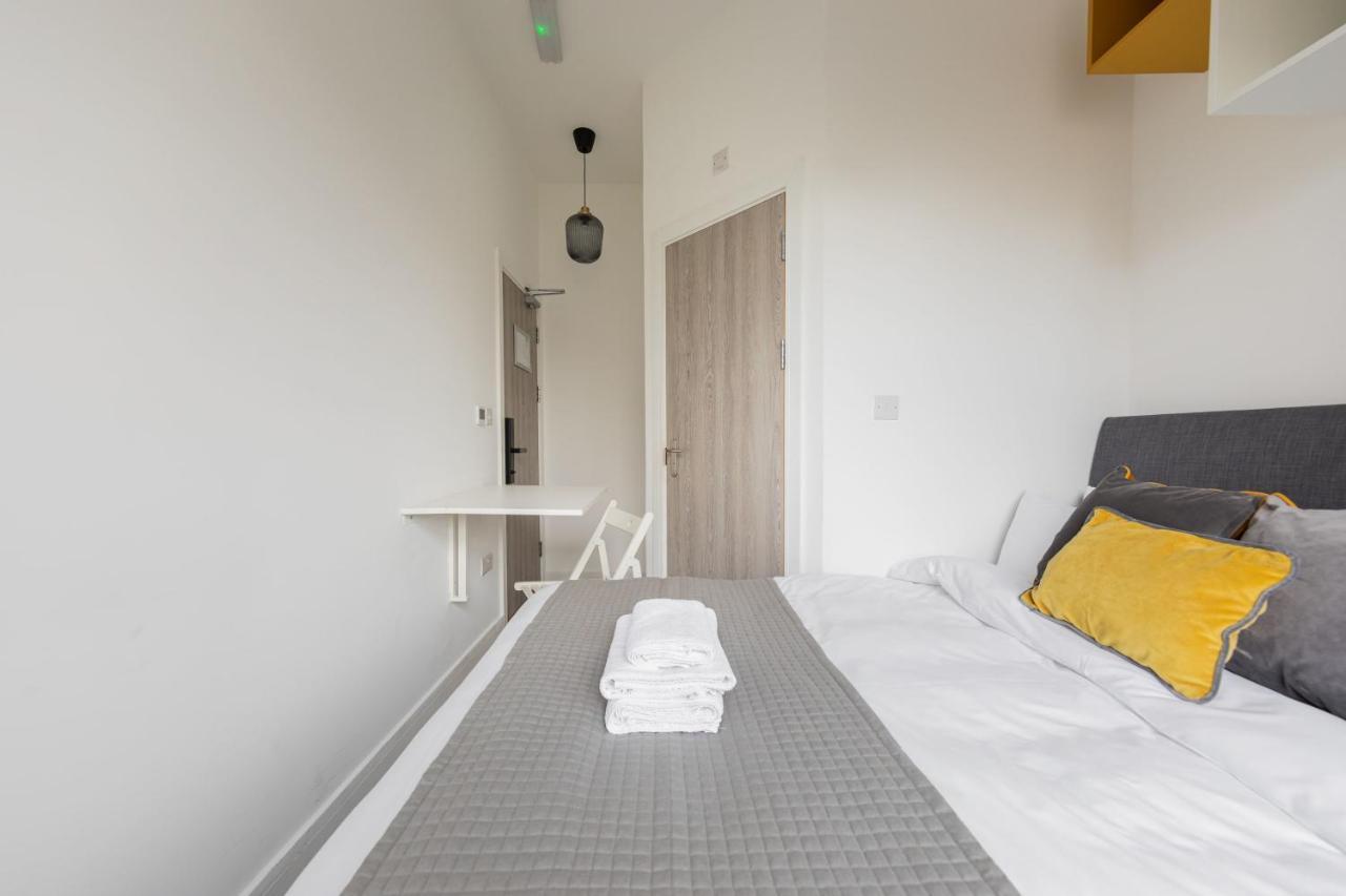 Cozy Ensuite Bedroom For Two Near Tufnell Park Λονδίνο Εξωτερικό φωτογραφία